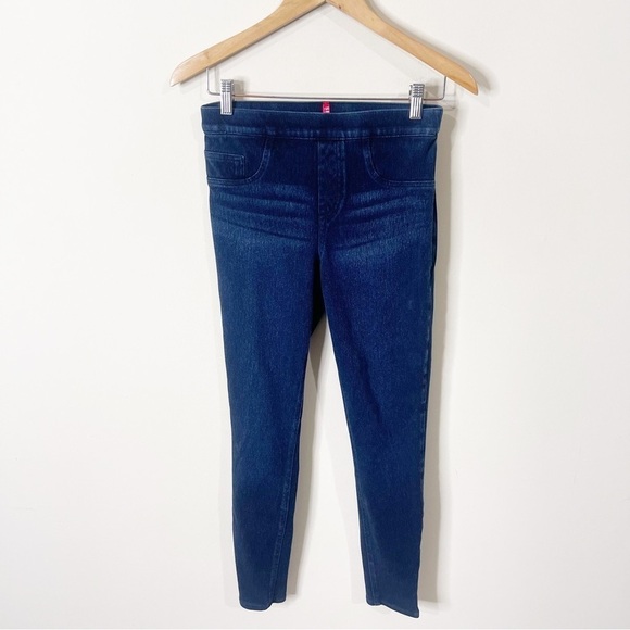 Spanx Jean-ish® Ankle Leggings in Twilight Rinse Size Small - Picture 2 of 8